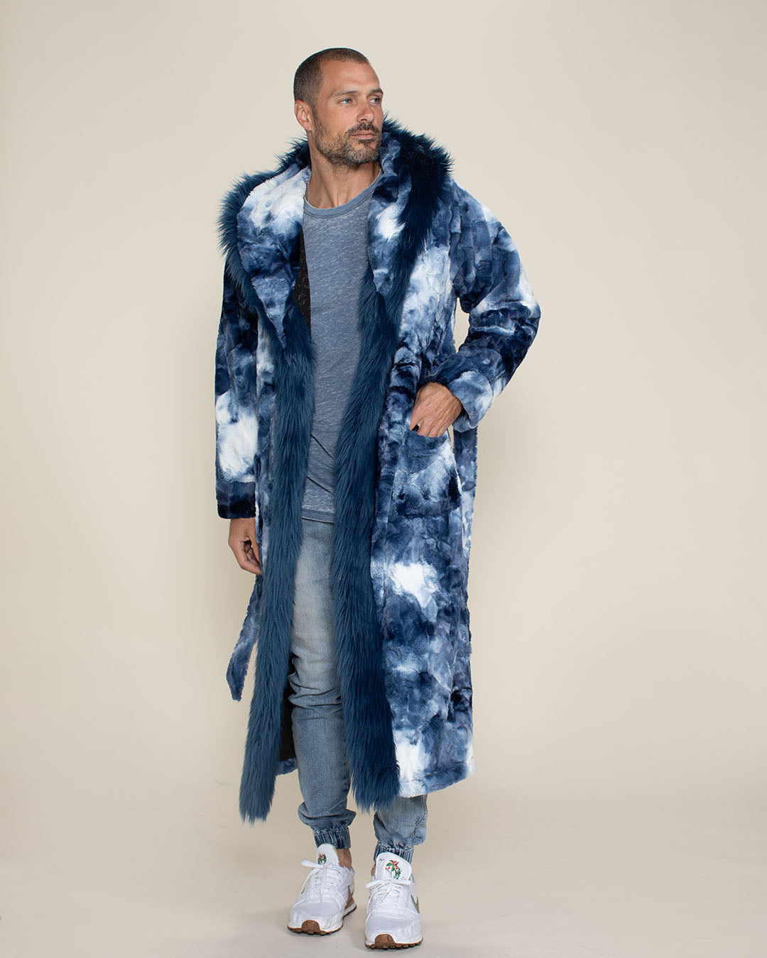 Water Wolf Classic Faux Fur Style Robe | Men's