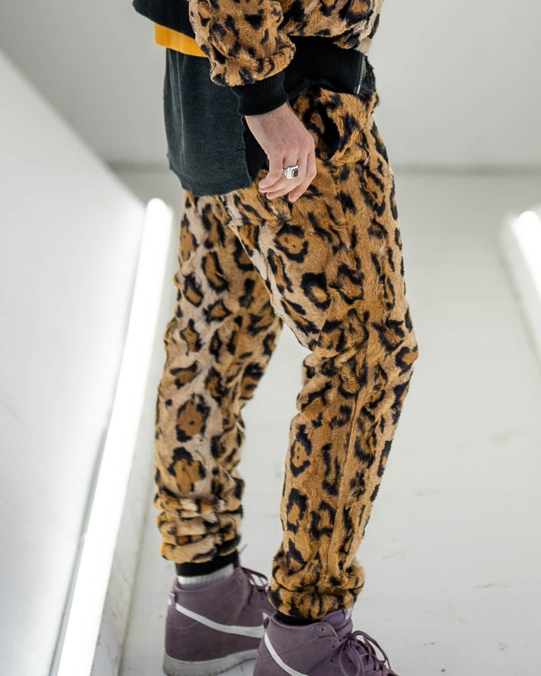 Cheetah ULTRA SOFT Faux Fur Sweatpants | Men&#39;s