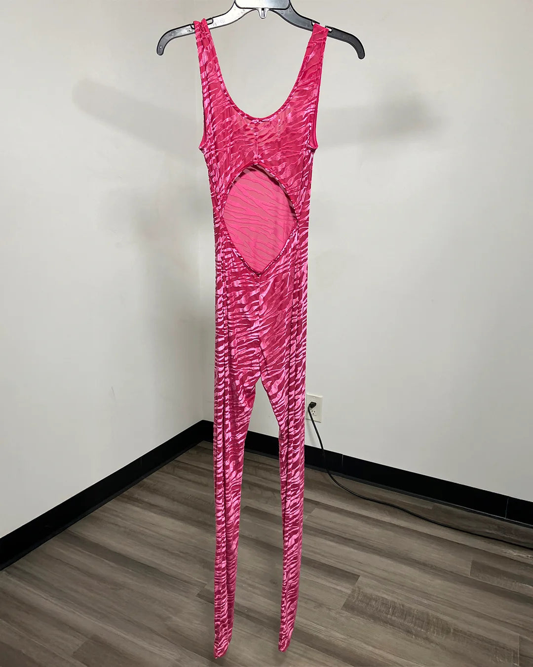 *Sample* Sleeveless Open Back | Pink Zebra - MEDIUM