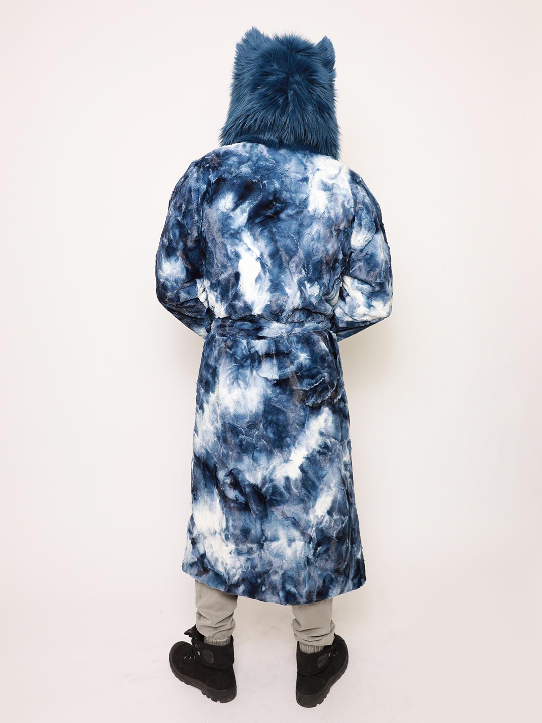 Dry Robe Wolves Blue Tie Dye Wolf Faux Fur Men's Robe with Hood | SpiritHoods