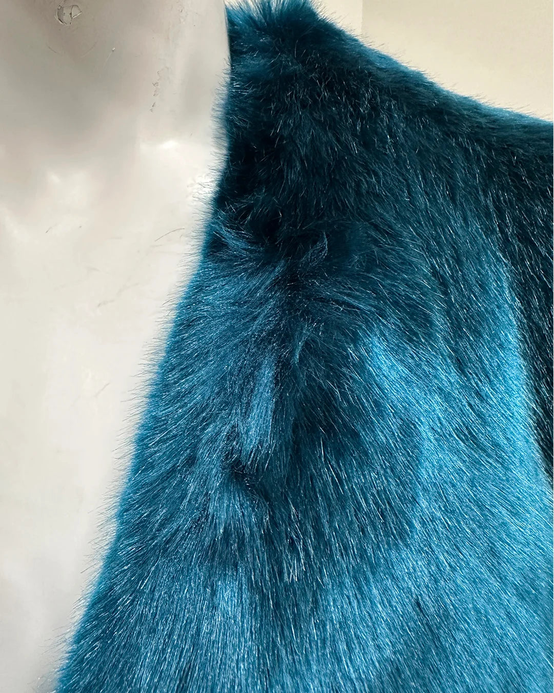 *Almost Purfect* V-Neck Luxe Faux Fur Coat | Royal Wolf - Medium