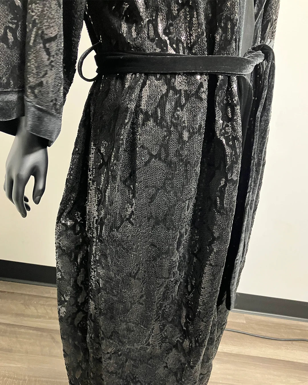 *Almost Purfect* Sequin Kimono | Black Snakeskin - LARGE-XL