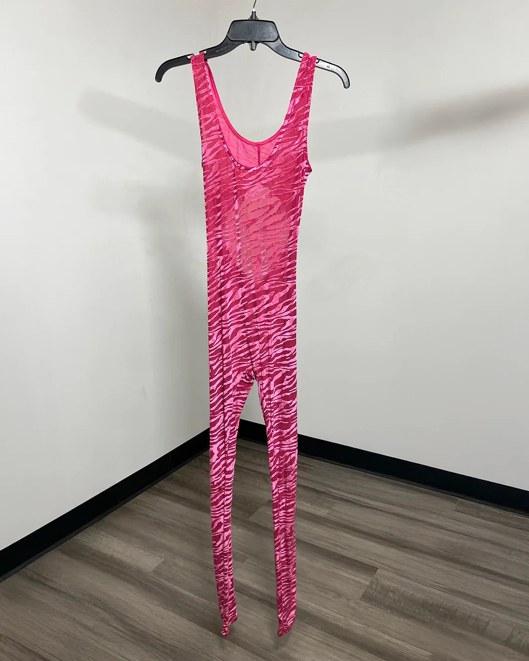 *Sample* Sleeveless Open Back | Pink Zebra - MEDIUM