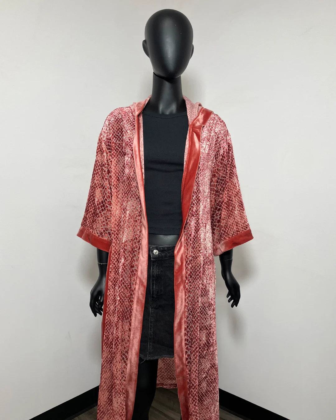 *Sample* Hooded Burnout Velvet Kimono | Rose Crocodile S-M