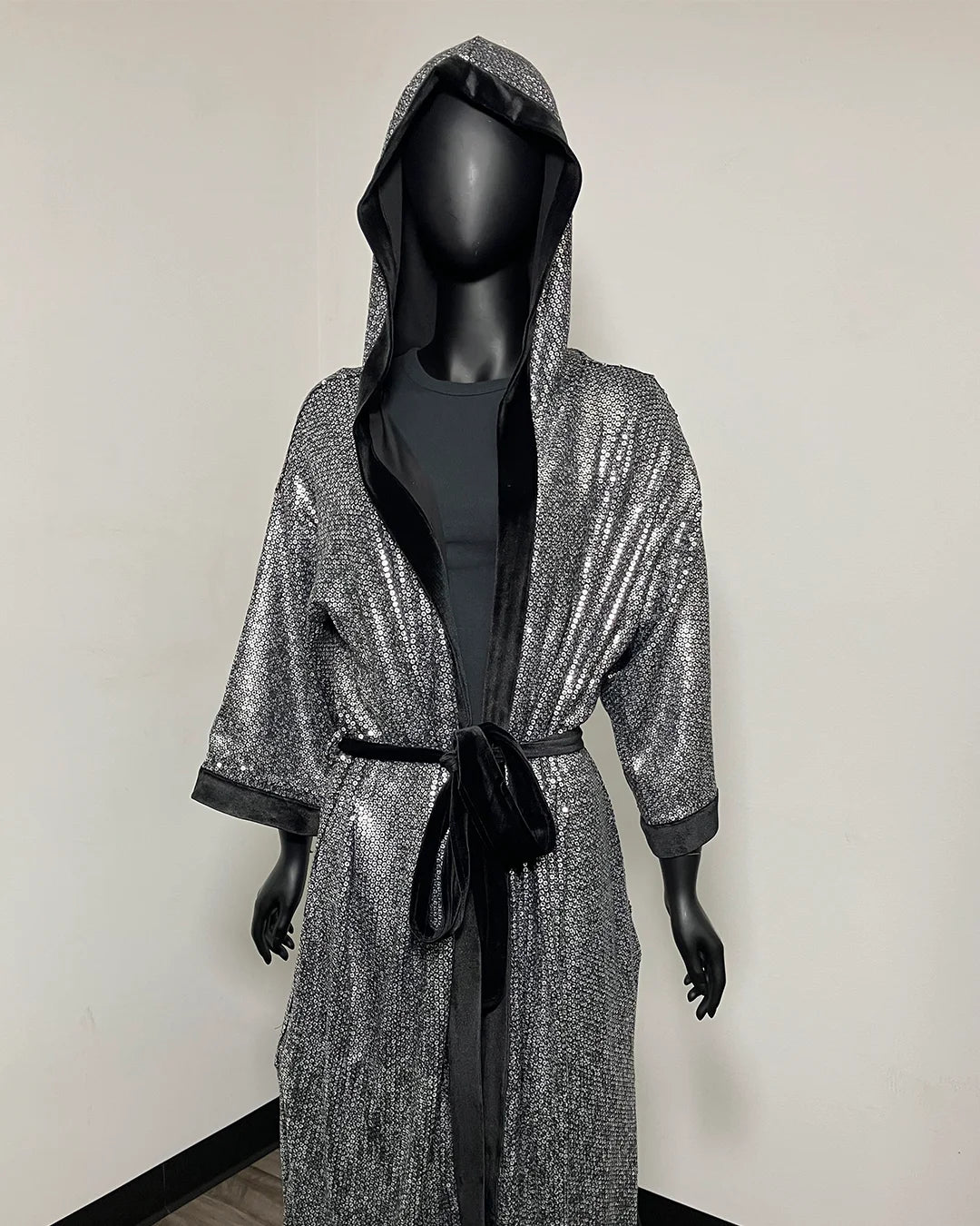 *Sample* Sequin Kimono | Silver Wolf - S-M