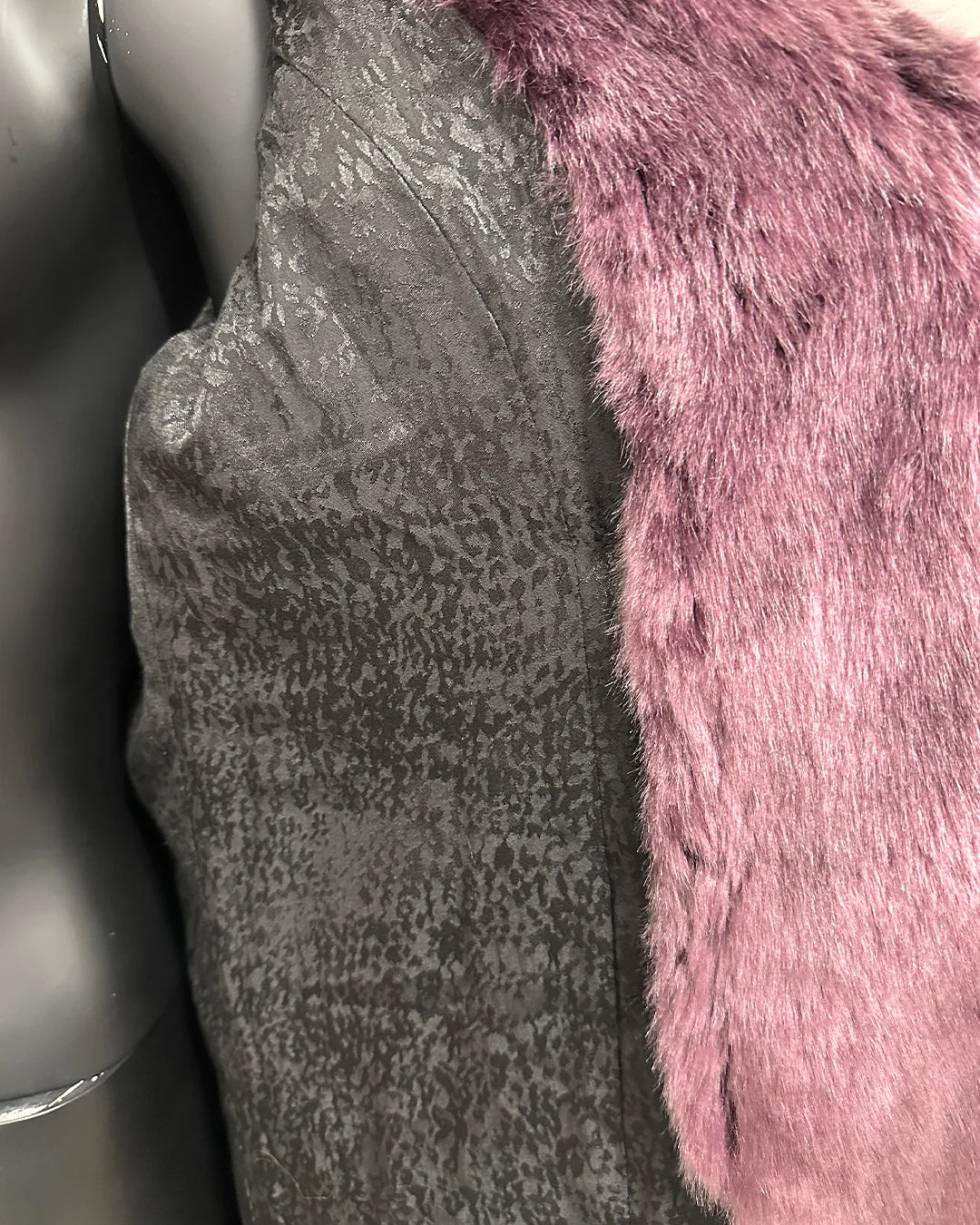 *Almost Purfect* Classic Luxe Faux Fur Coat | Lavender Wolf -XSmall