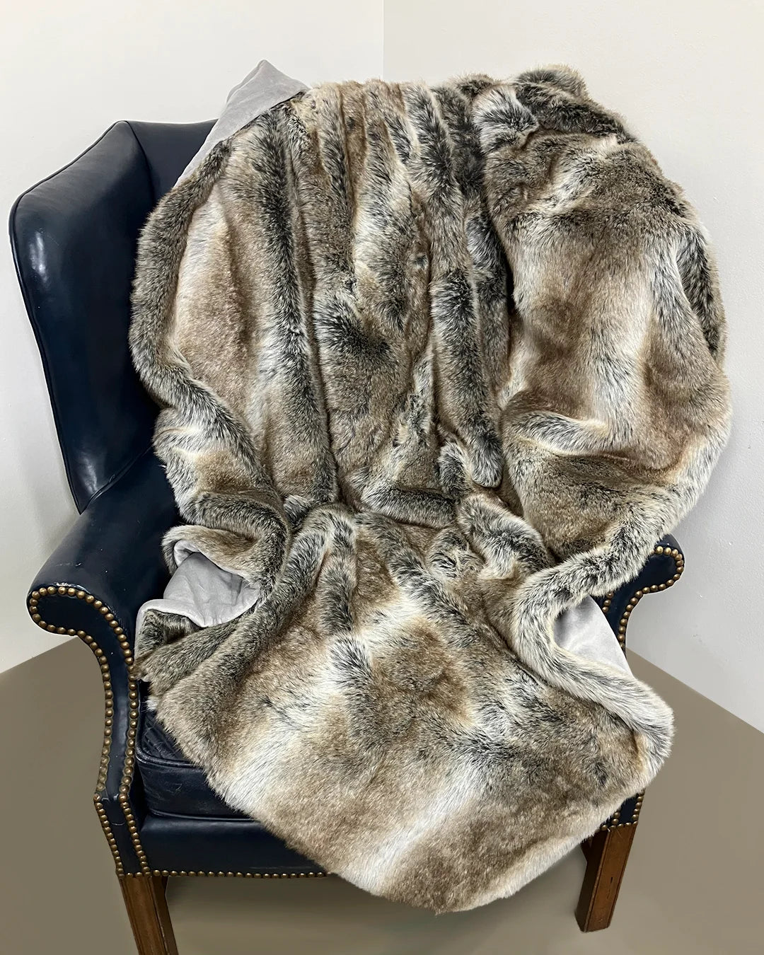 *Last Stock* Signature Collection Faux Fur Throw | Grey Mink Wolf