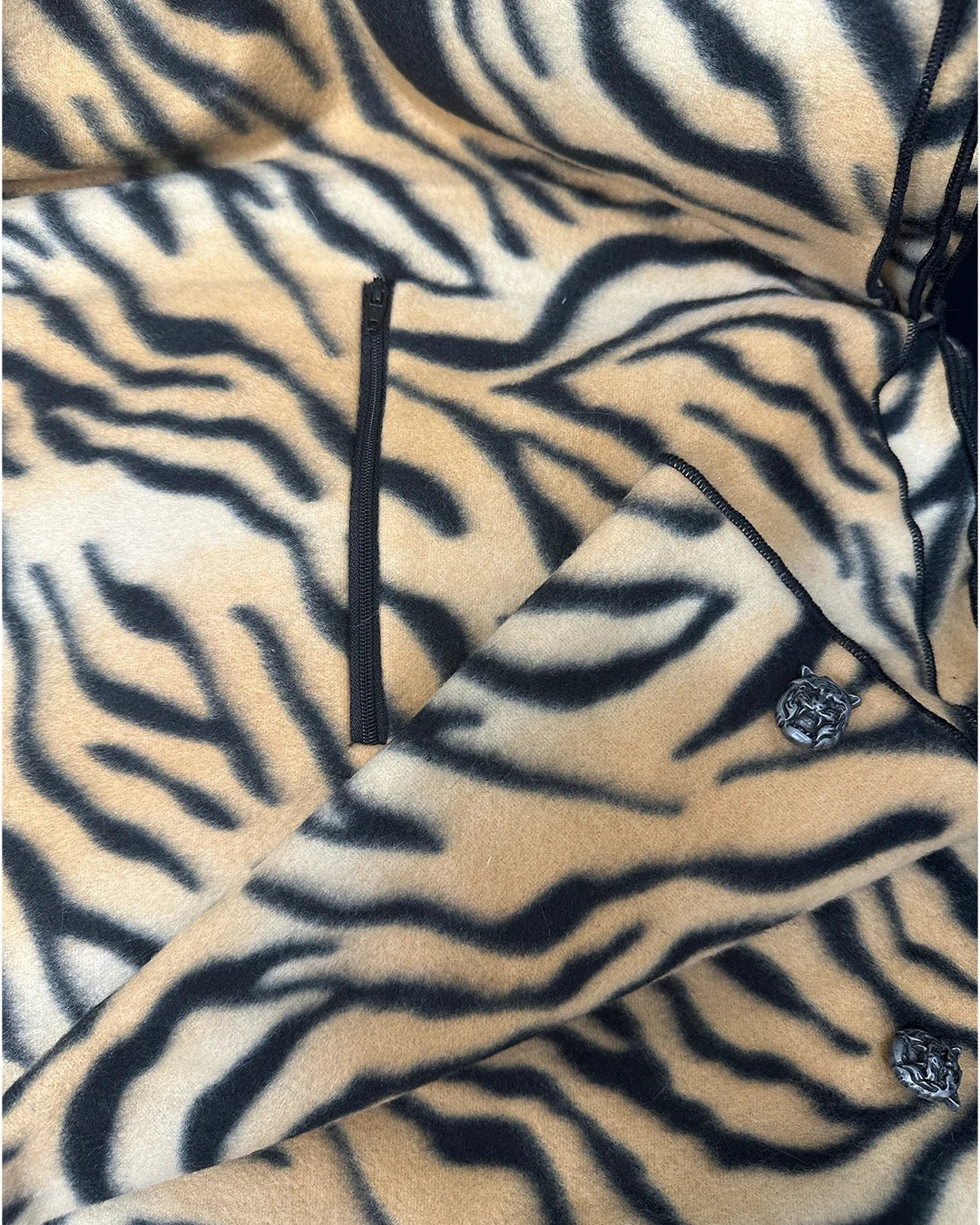 *Sample* Double Fleece Throw | Tiger