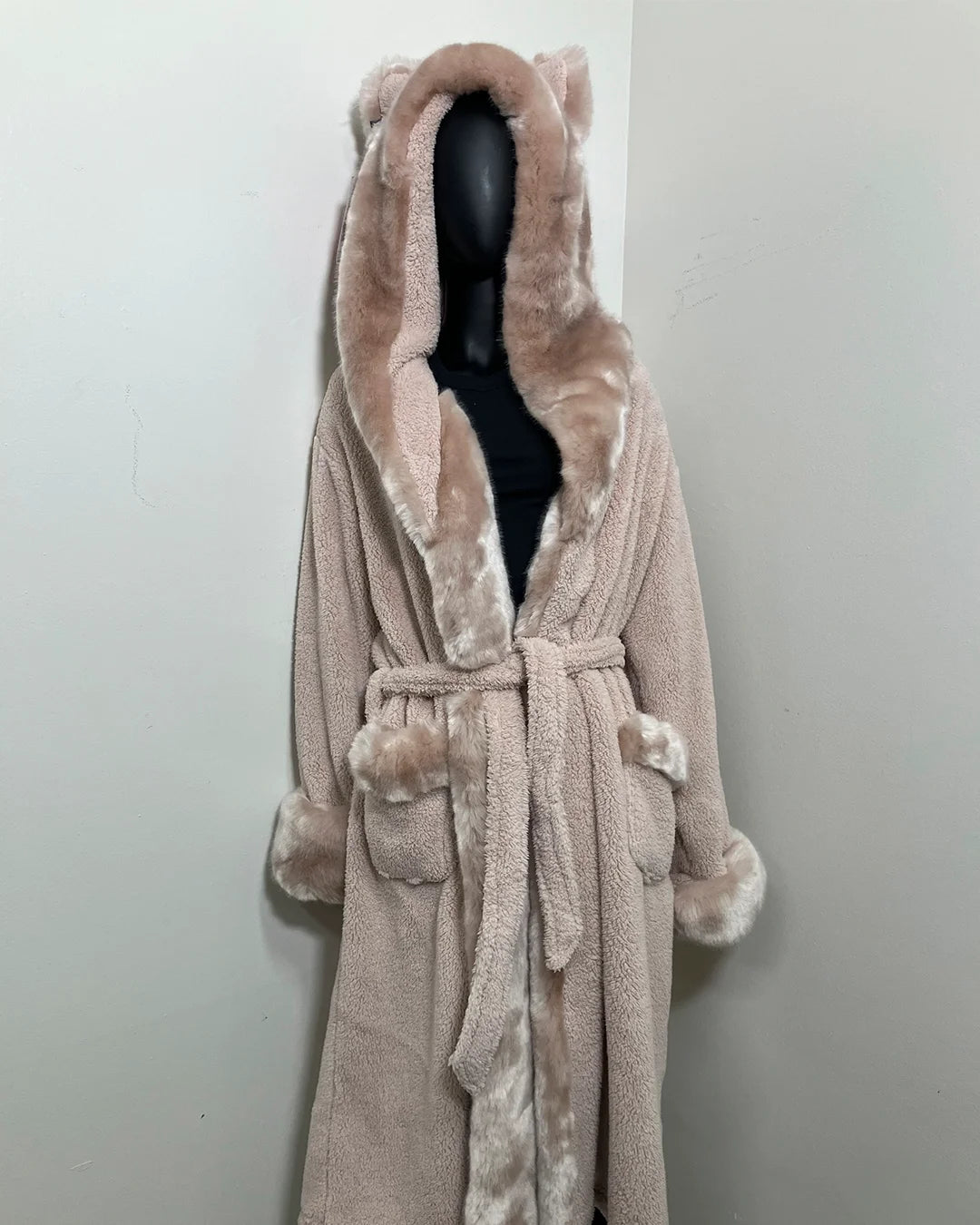mannequin wearing SpiritHoods Blush Pink Faux Fur bathrobe with double sided plush bodyfabric