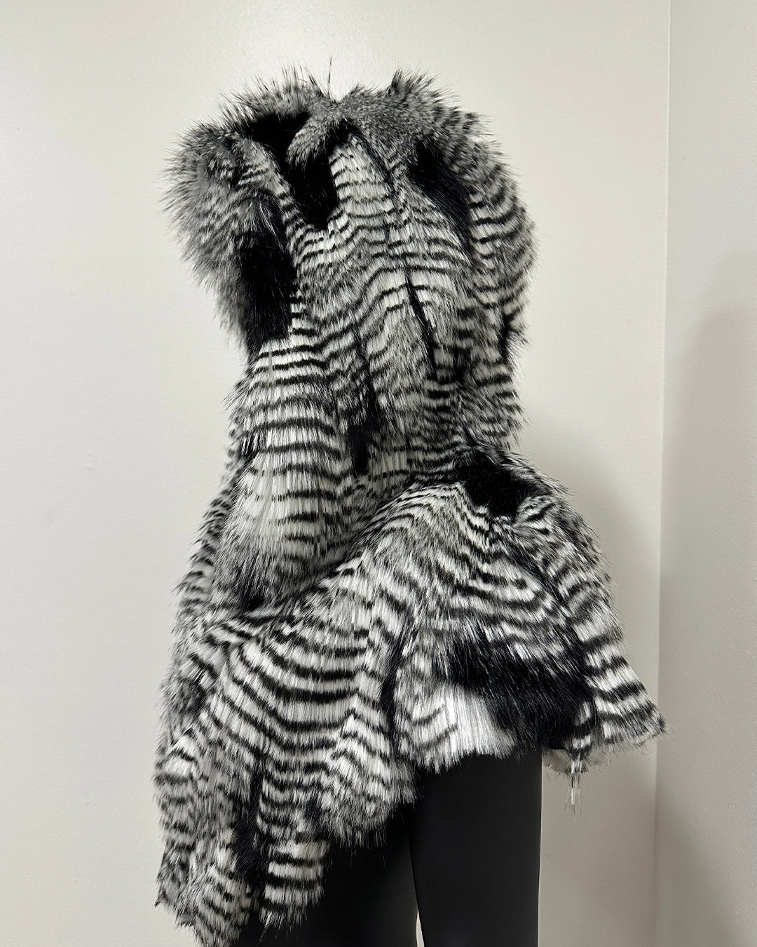 *Last Stock/Proto-Sample* Hooded Faux Fur SpiritHood Shawl | Warbler