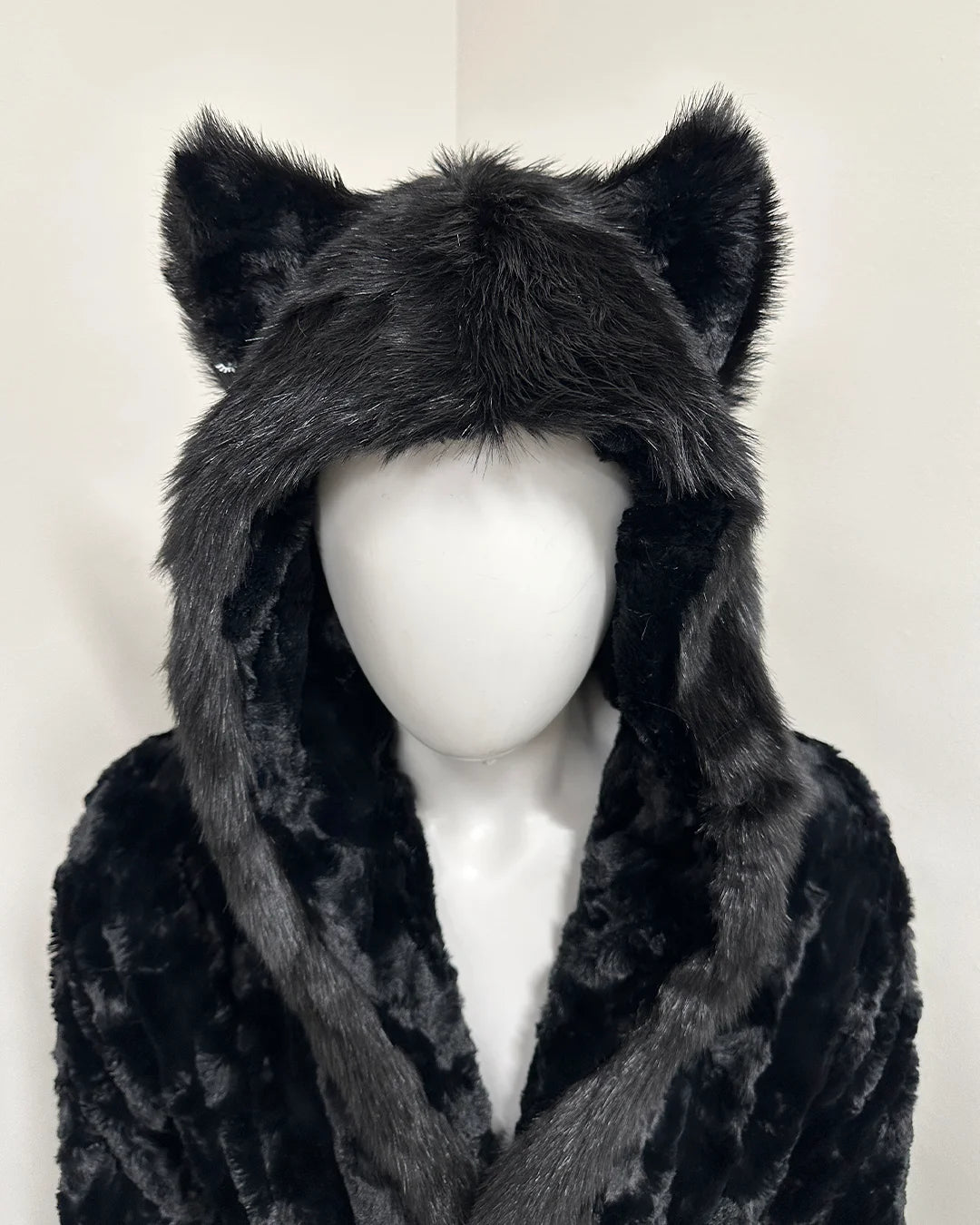 *Sample* Classic Faux Fur Style Robe 1 | Black Panther - Medium