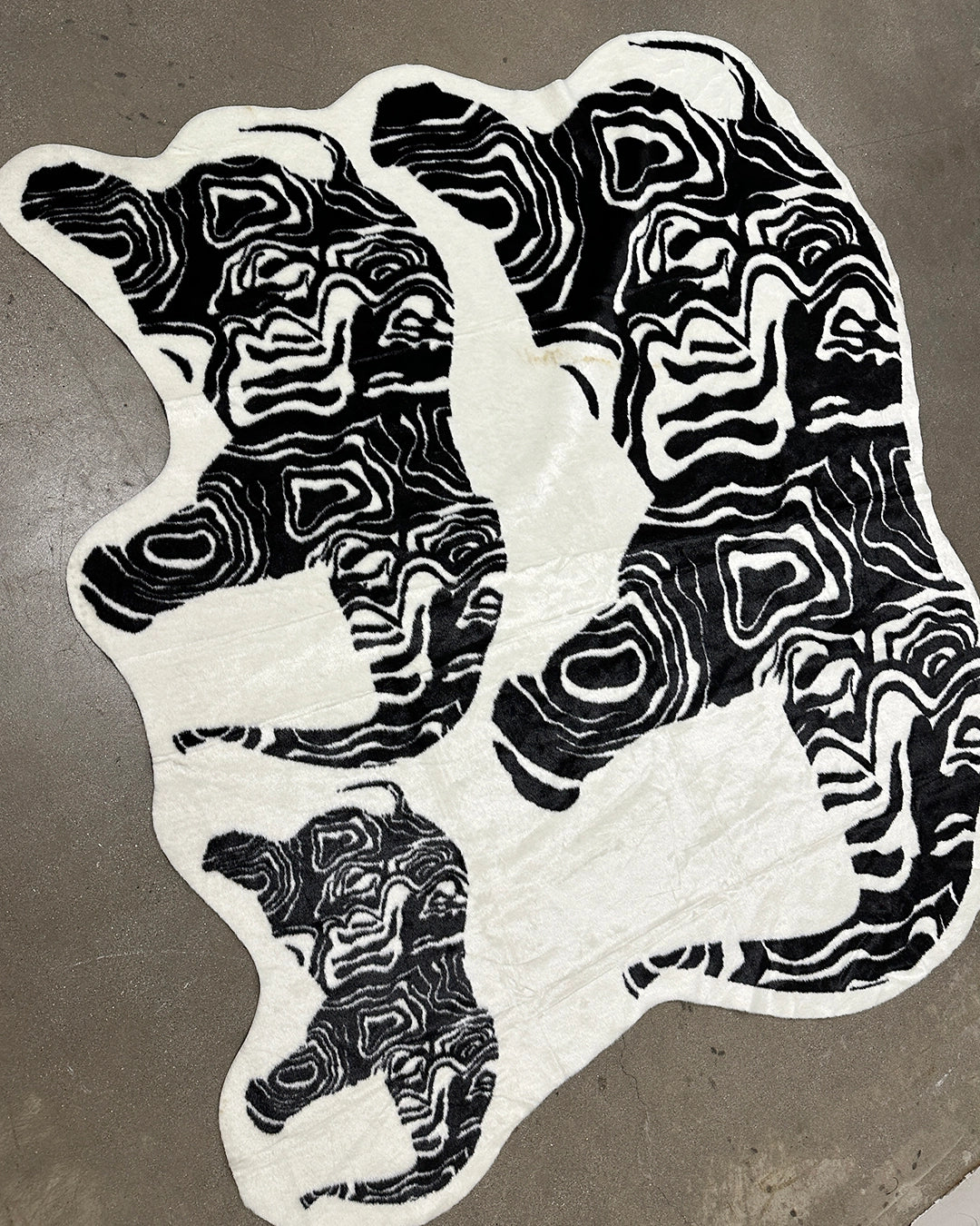 Black and white patterned rug  
