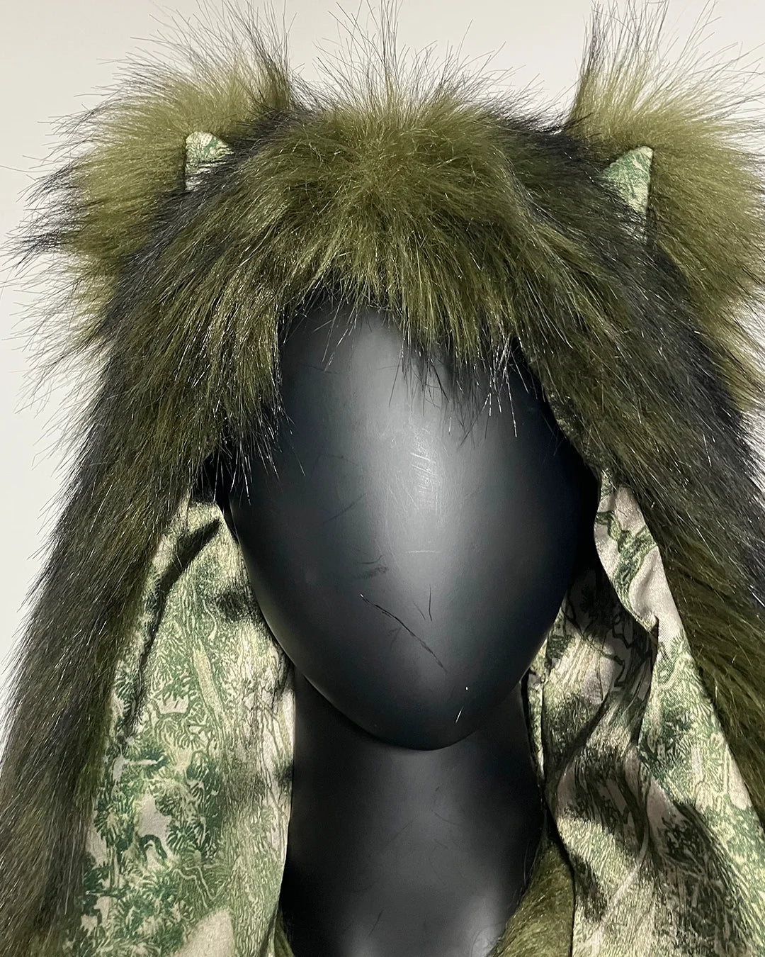 *Last Stock* Green Garden Fox Collector Edition Hood