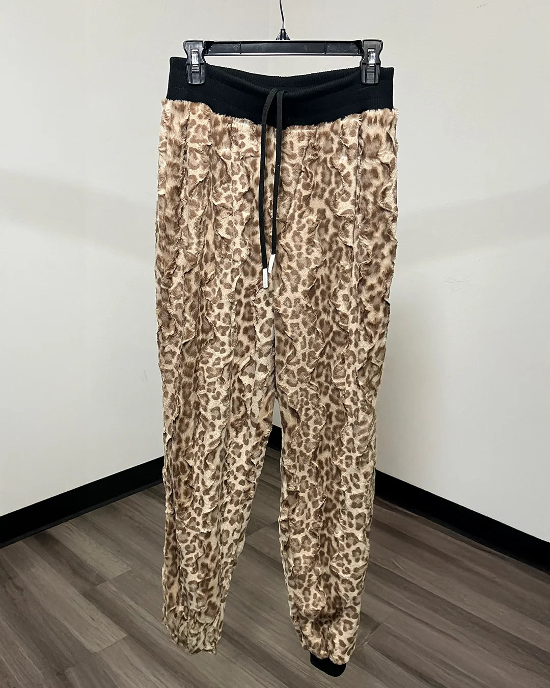 *One Of A Kind / Prototype* Strawberry Leopard Sweatpants - MEDIUM