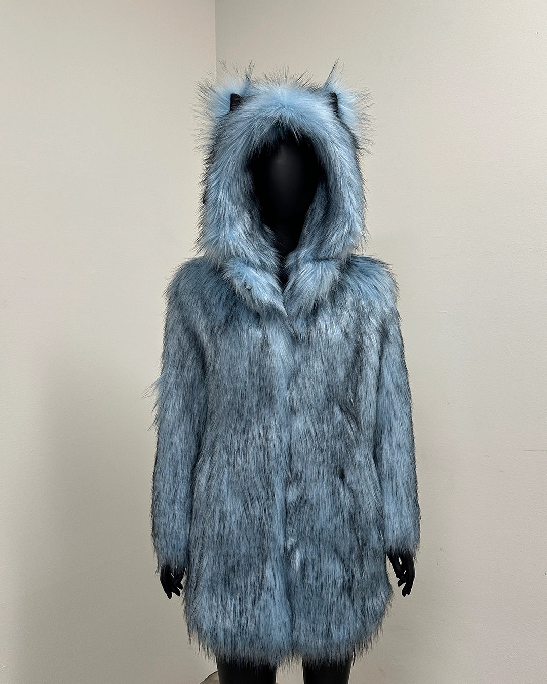 *One Of A Kind* Classic Luxe Blue Faux Fur Coat | Ice Husky -XSmall