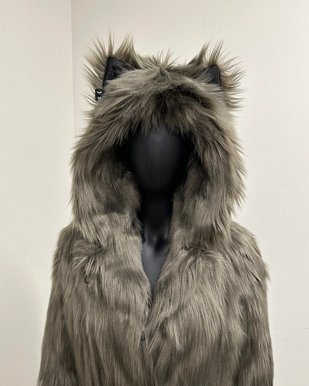 *One Of A Kind* Classic Faux Fur Coat | Smokey Wolf - XSmall