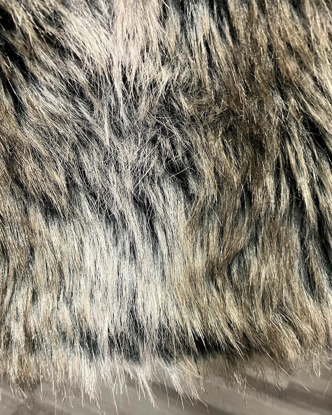 *Almost Purfect* Faux Fur Throw Blanket | Grey Wolf