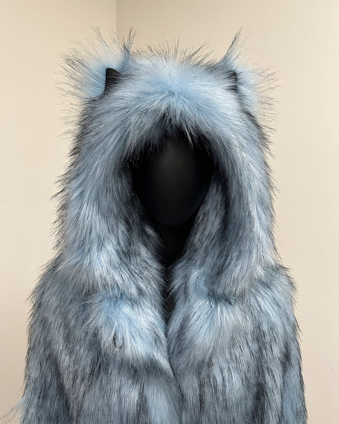 *One Of A Kind* Classic Luxe Blue Faux Fur Coat | Ice Husky -XSmall