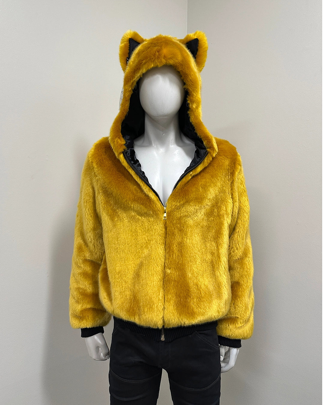 *Last Stock* Classic Luxe Faux Fur Bomber Jacket | Golden Wolf -Medium (USA)