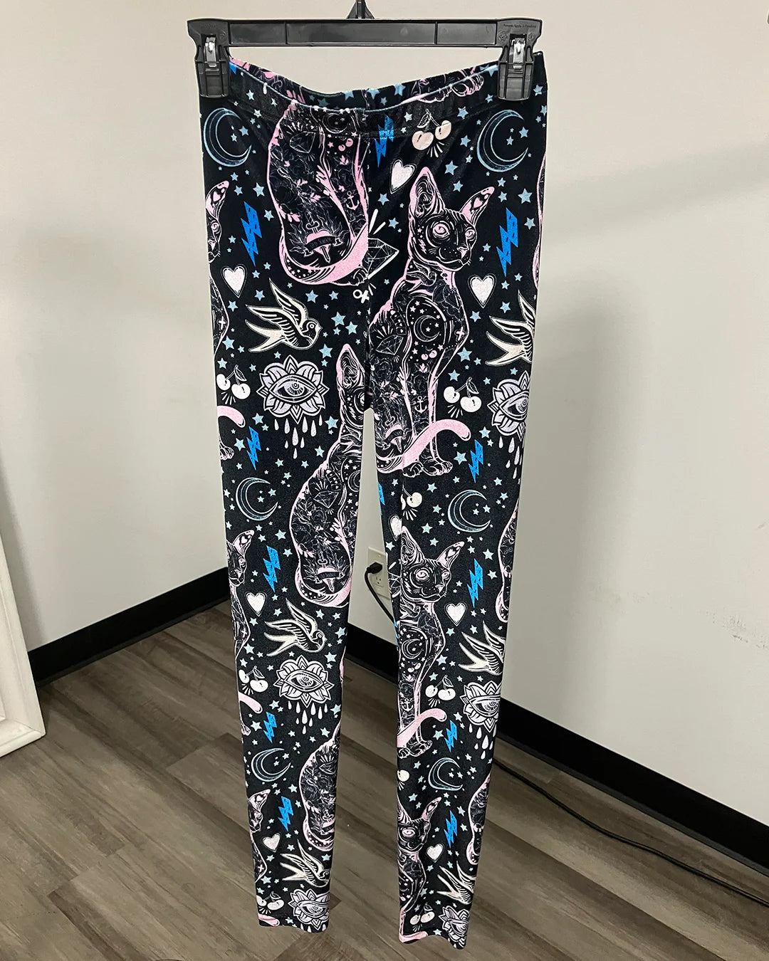 *Last Stock* Velvet Leggings | Black and Pink Sailor Kitty - SMALL