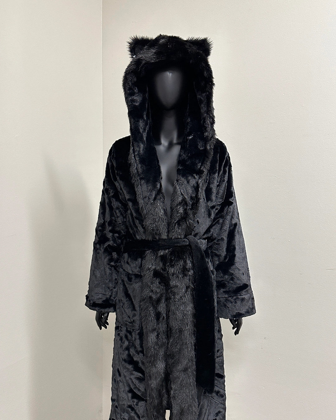 *Last Stock* Classic Faux Fur Style Robe | Black Panther - Small