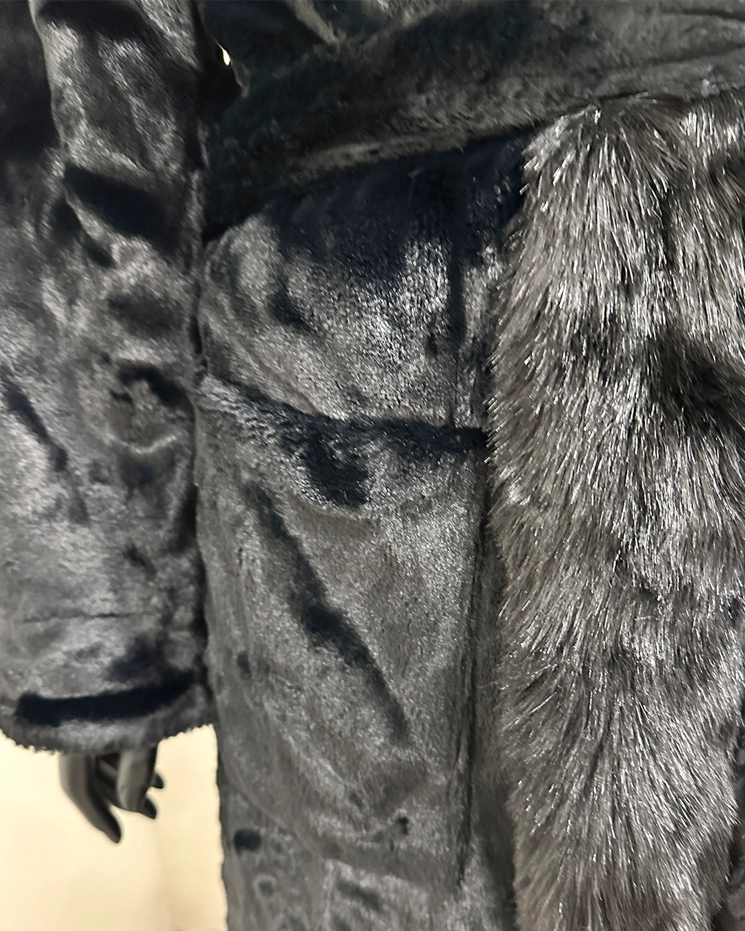 *Last Stock* Classic Faux Fur Style Robe | Black Panther