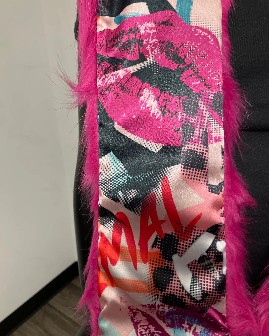 *Last Stock* Lipstick Wolf Collector Edition Hood