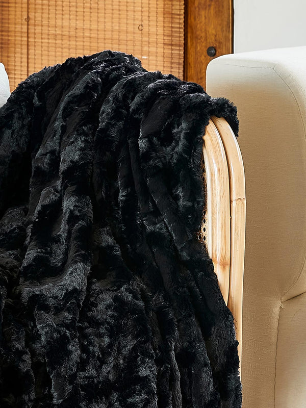 SpiritHoods® Luxe Faux Fur Blanket Throw Reversible Fluffy Boho Black