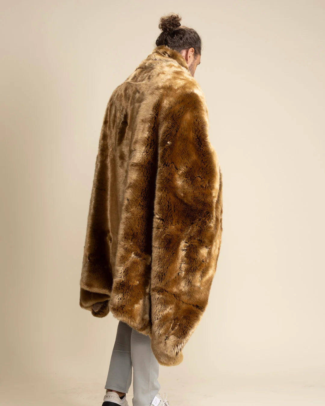 Signature Collection Faux Fur Throw | Golden Bear