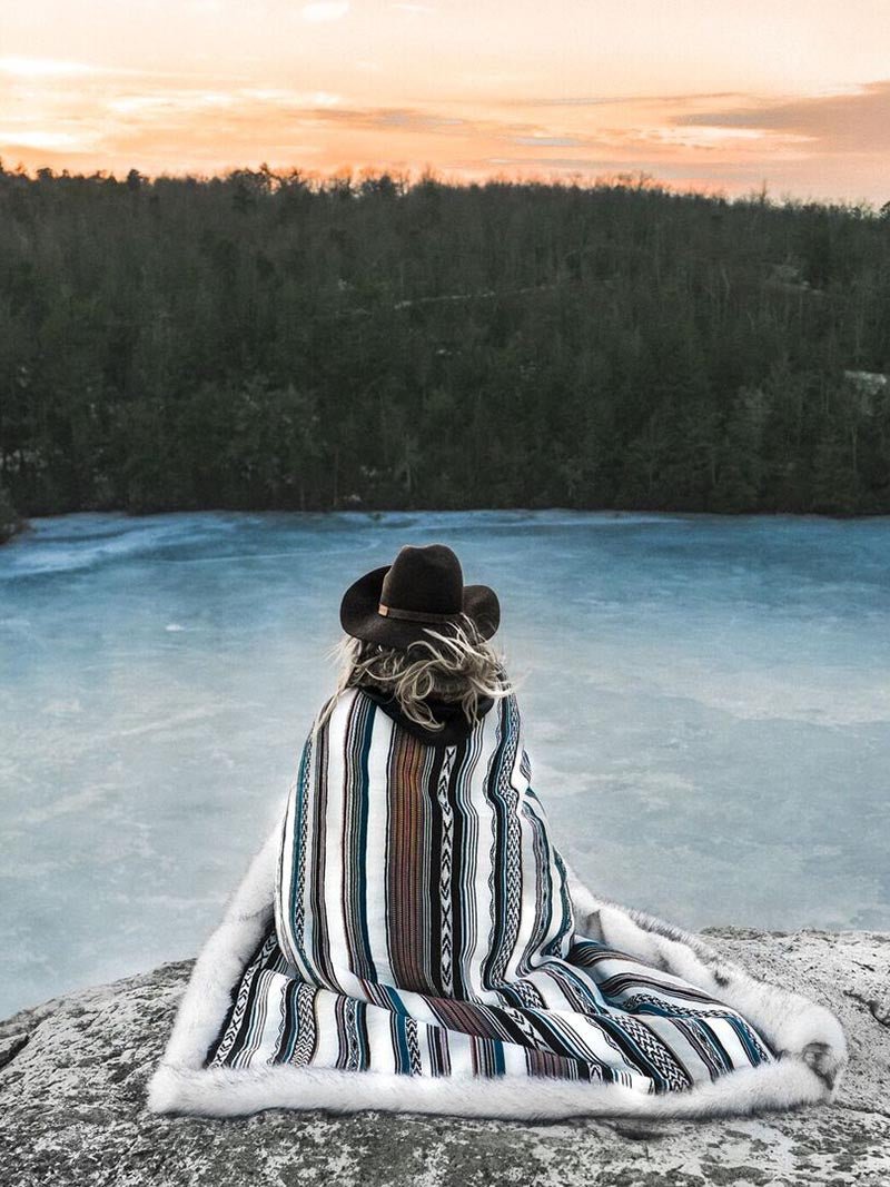 Husky Baja Faux Fur Throw