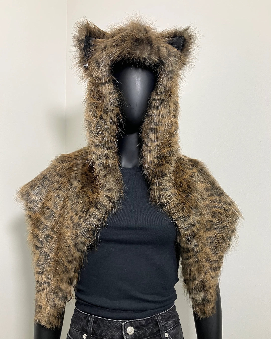 *Last Stock* Classic Faux Fur Shawl | Savannah Cat