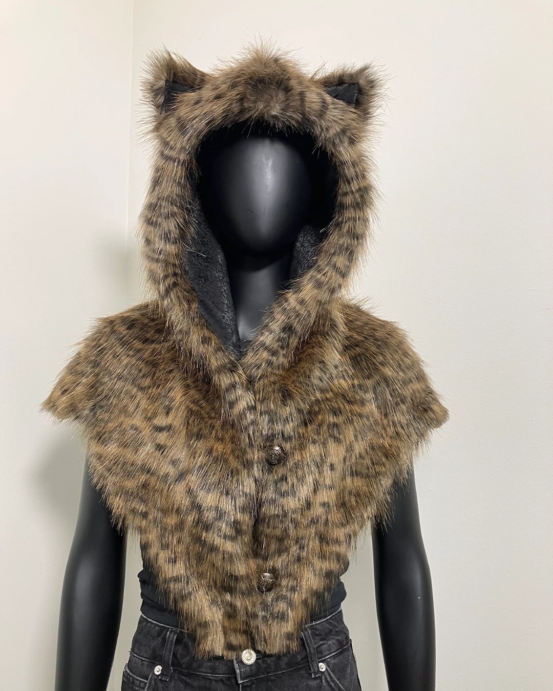 *Last Stock* Classic Faux Fur Shawl | Savannah Cat