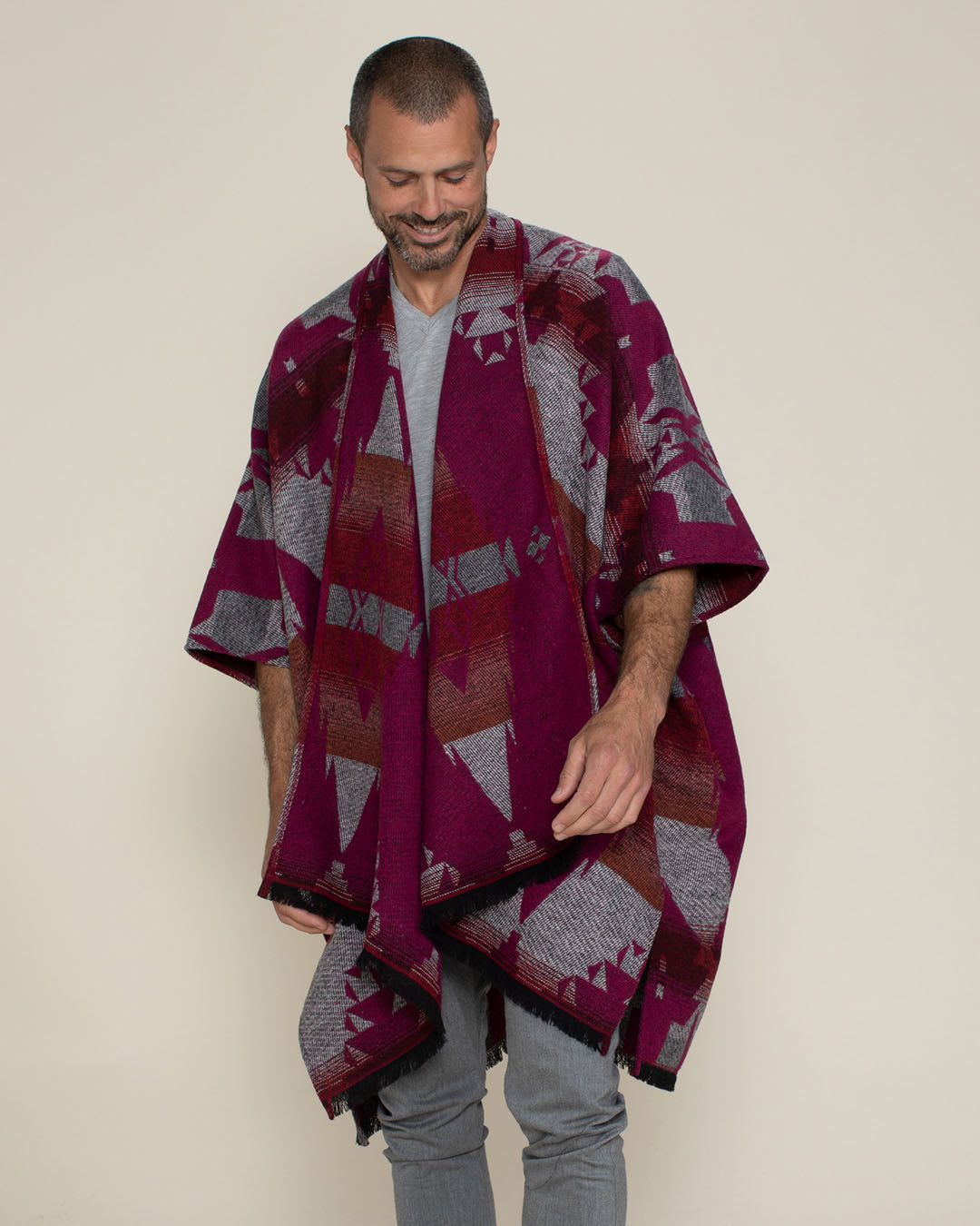 Sygdom Optimal forseelser Grey Fox Inspired Fabric Men's Poncho Cape | SpiritHoods