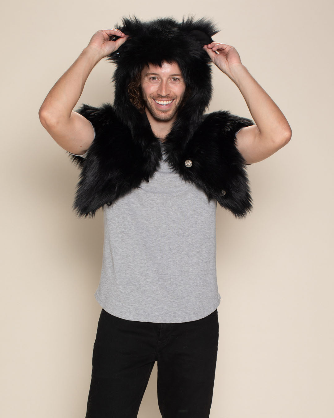 Black Bear Classic Faux Fur Shawl | Men's