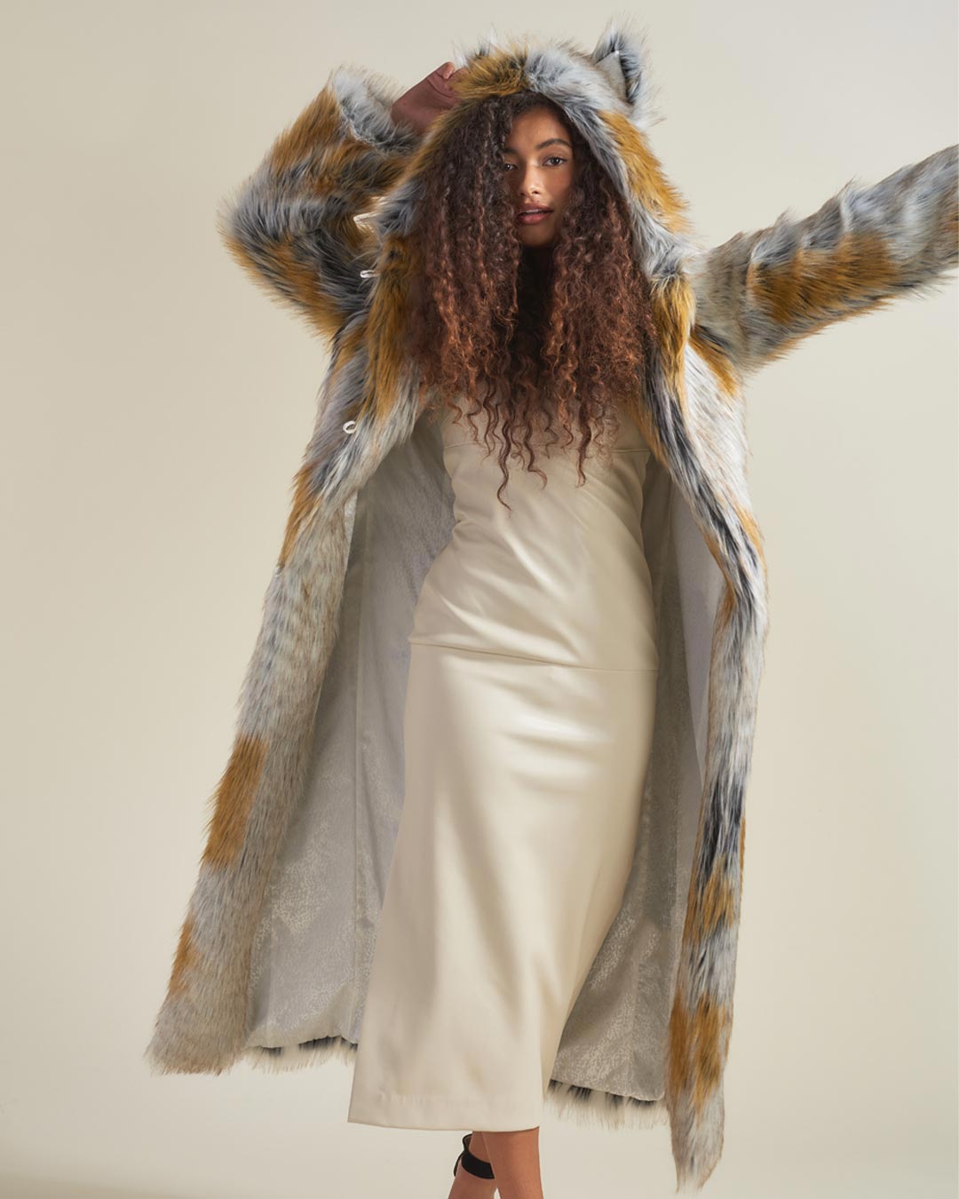 Fake fur super long hoodie coat