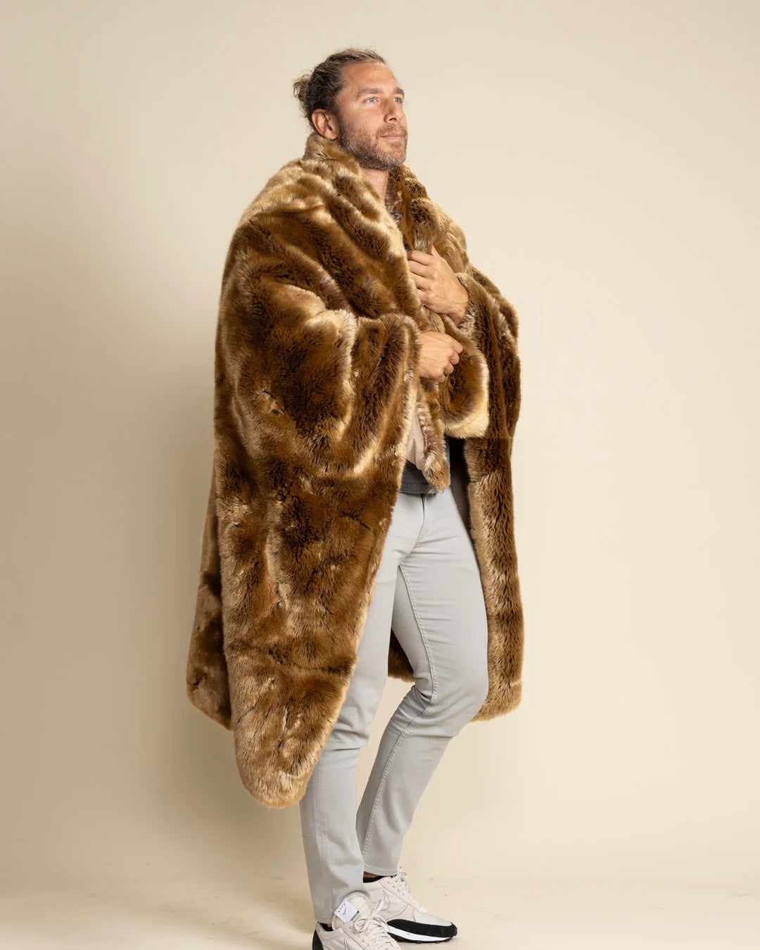 Signature Collection Faux Fur Throw | Golden Bear