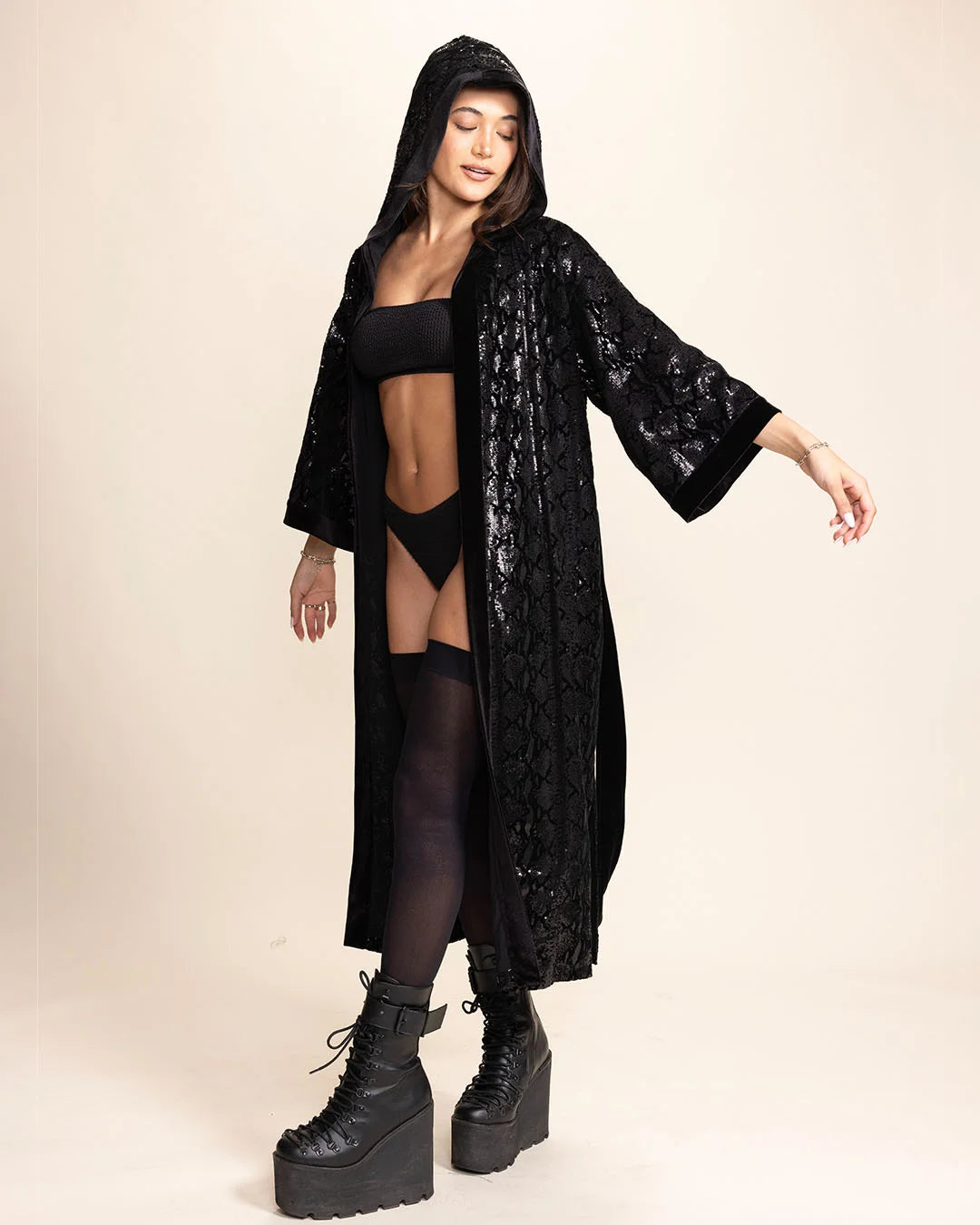 black sequin kimono dress Calvin Klein Size 6 Black Sequin Kimono Dress Short Sleeve V Neck Formal