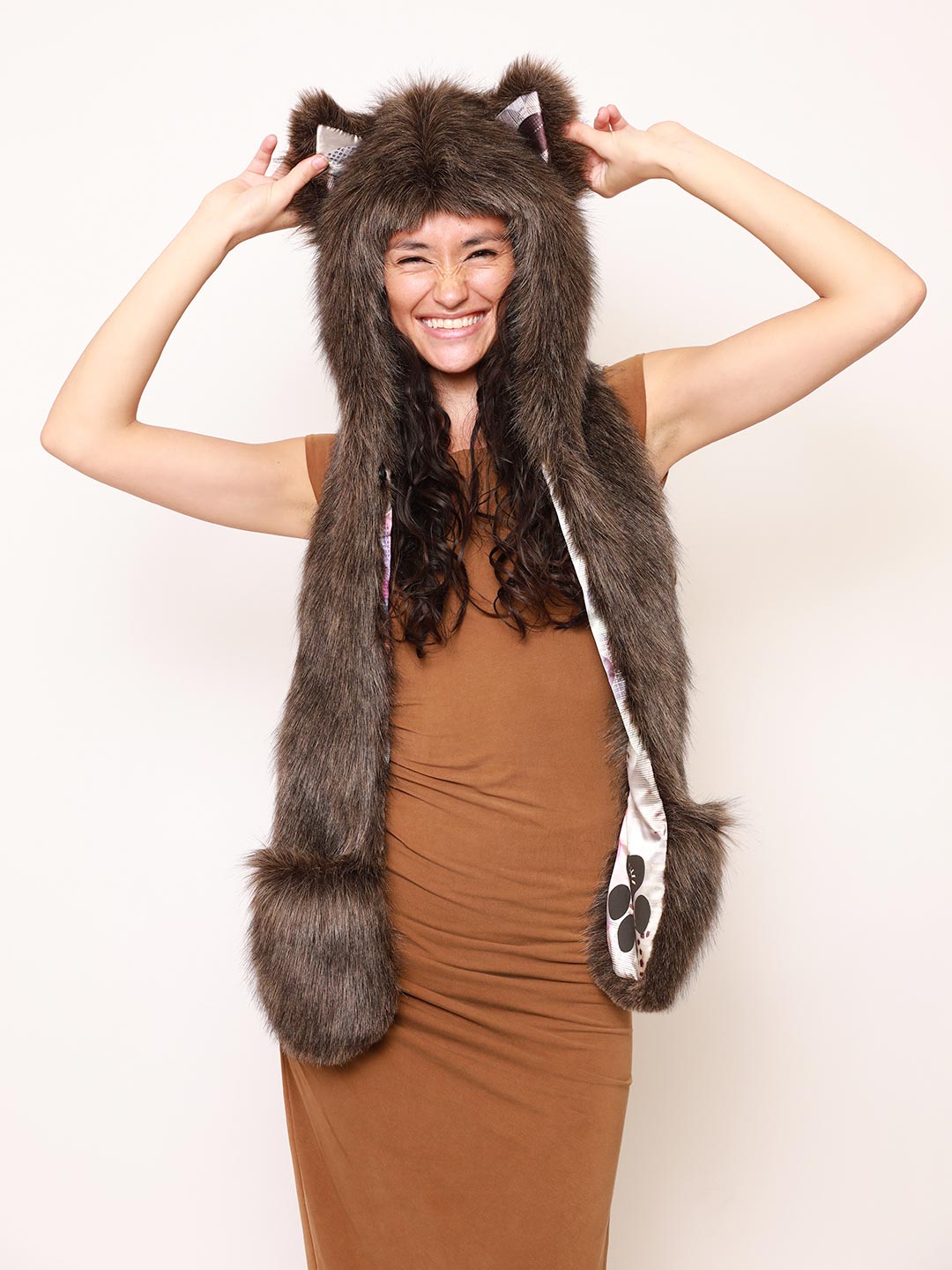 Woman wearing Cyber Wolf Collector Edition Faux Fur Hood, front view 1