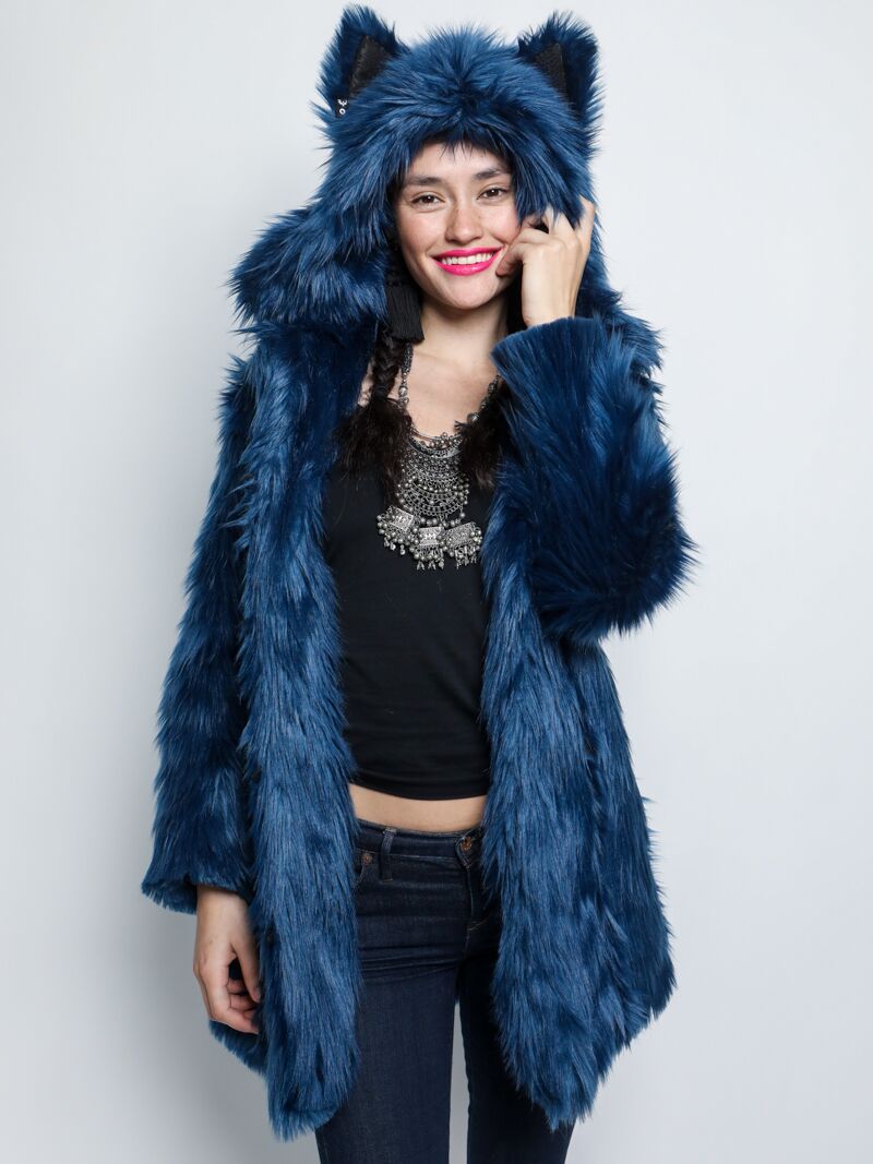 Model Wearing Classic SpiritHoods Faux Fur Coat in Water Wolf Design