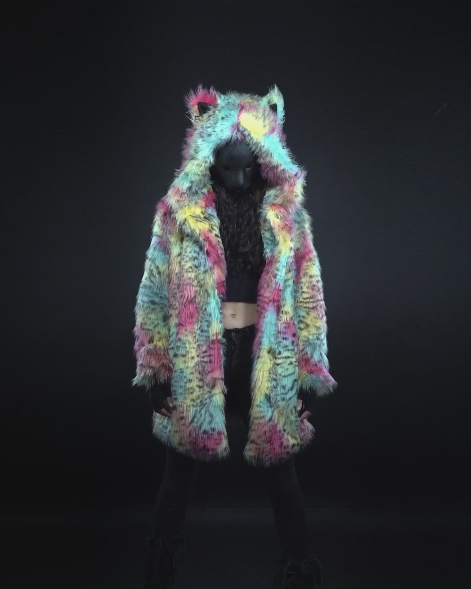 Oaxaca Jaguar Classic Faux Fur Men's Coat | SpiritHoods
