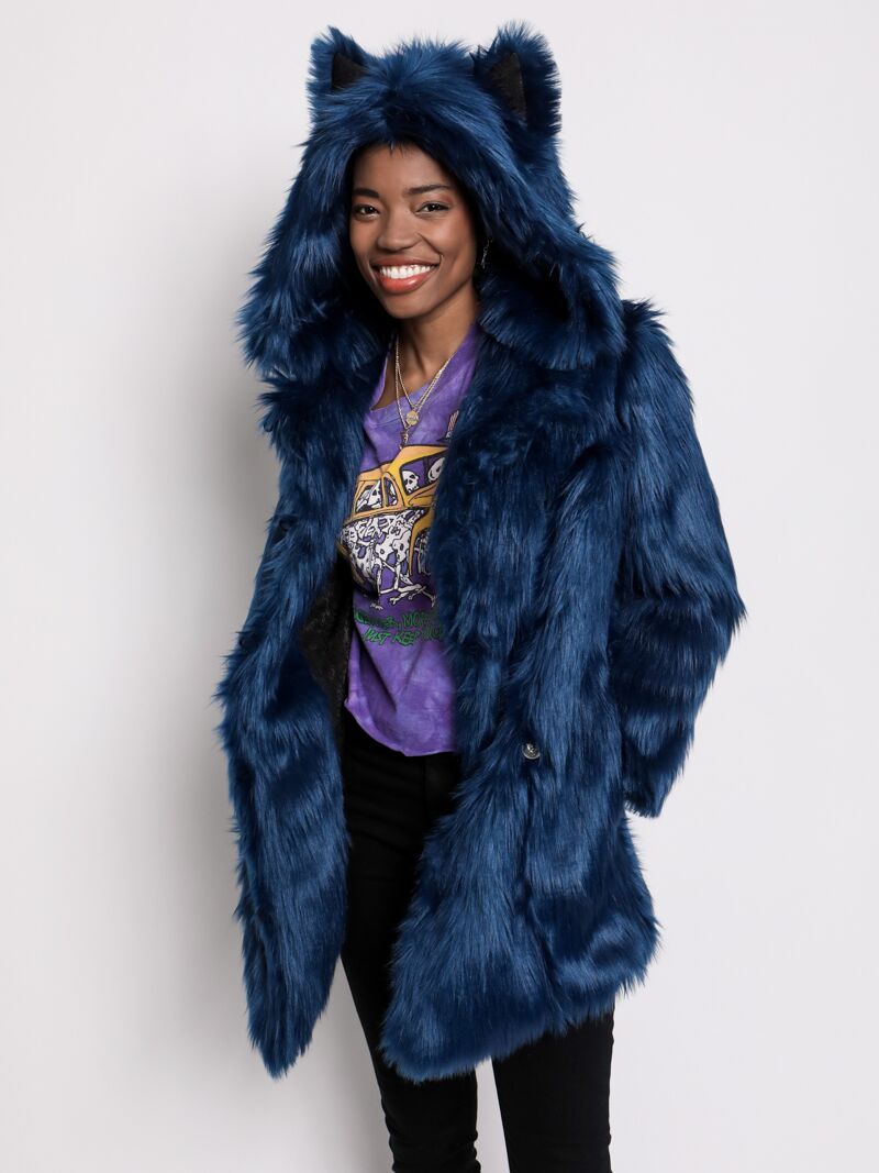 Smiling Model Wearing Classic SpiritHoods Faux Fur Coat Featuring Water Wolf Design