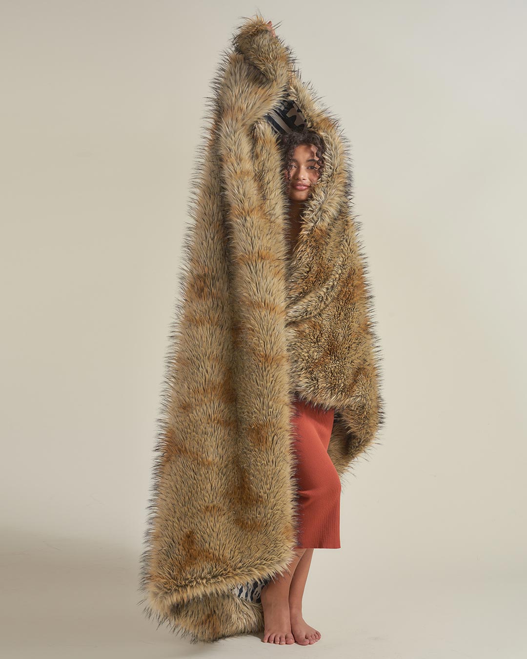 Faux Fur Side of Golden Jackal Collector Edition Throw