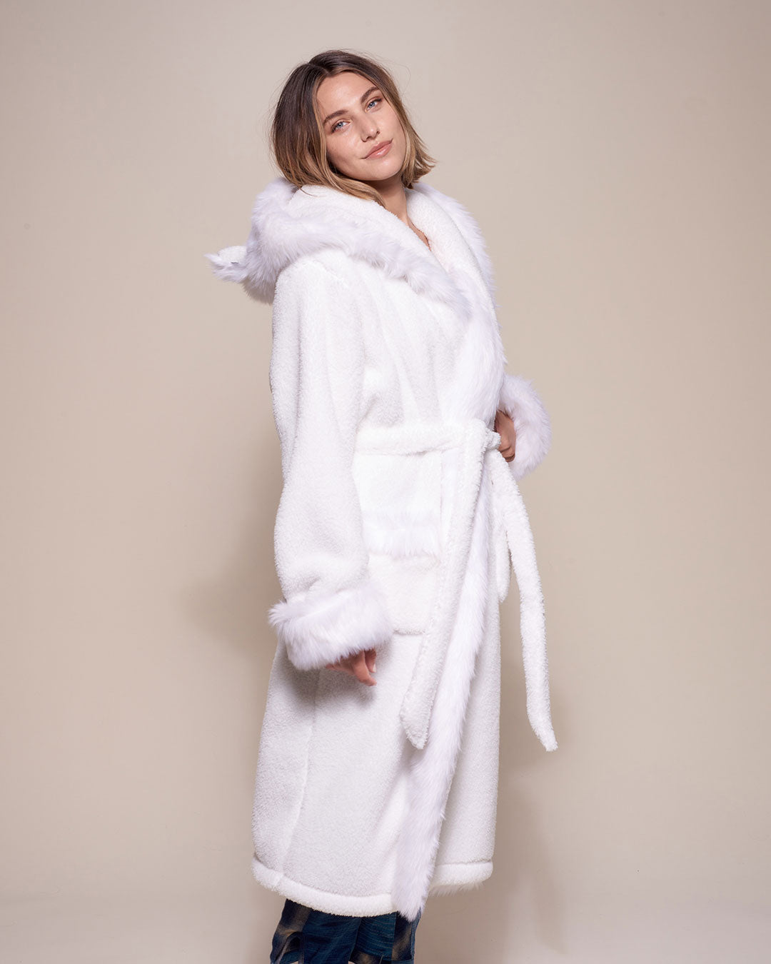 Woman wearing Arctic Wolf Classic Faux Fur Robe, side view 2