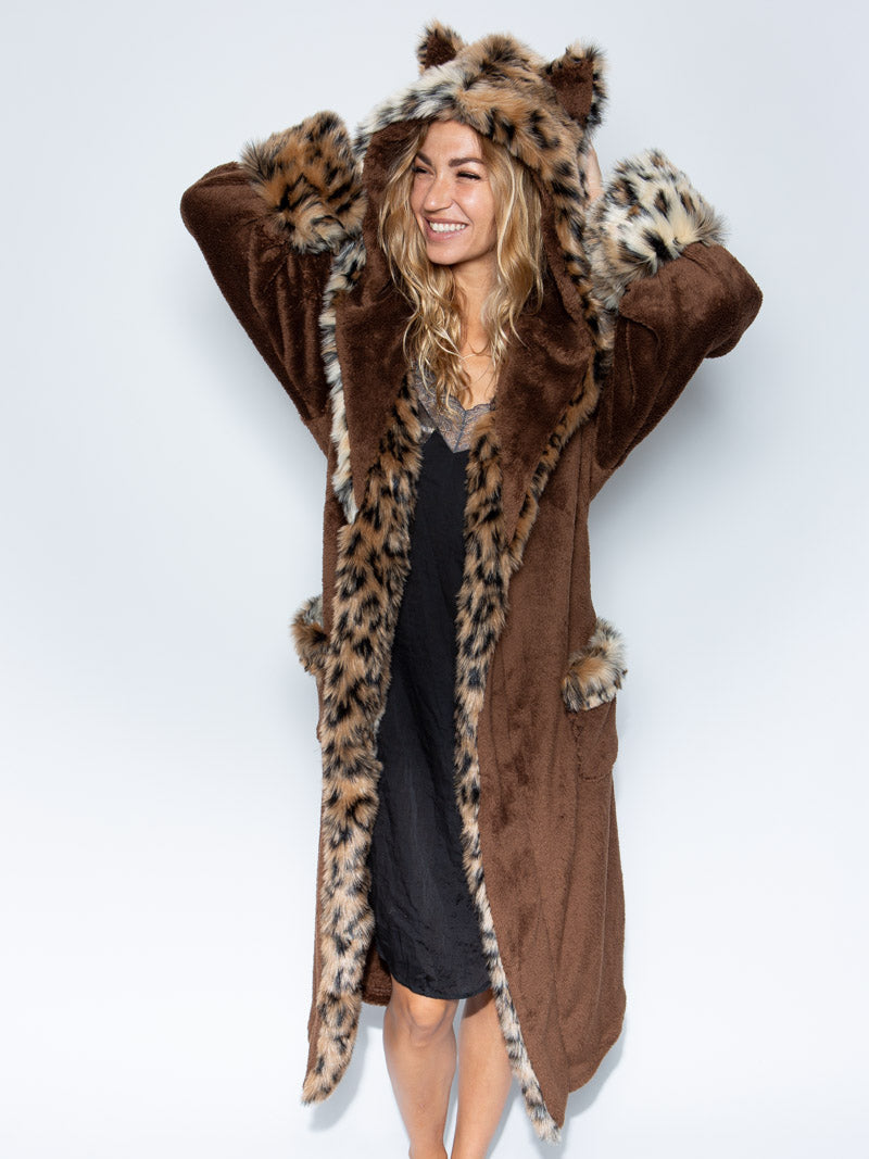 Hooded Faux Fur House Robe with Classic Leopard Design