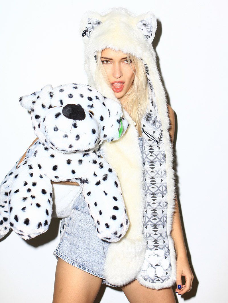 Woman wearing faux fur Arctic Wolf SpiritHood