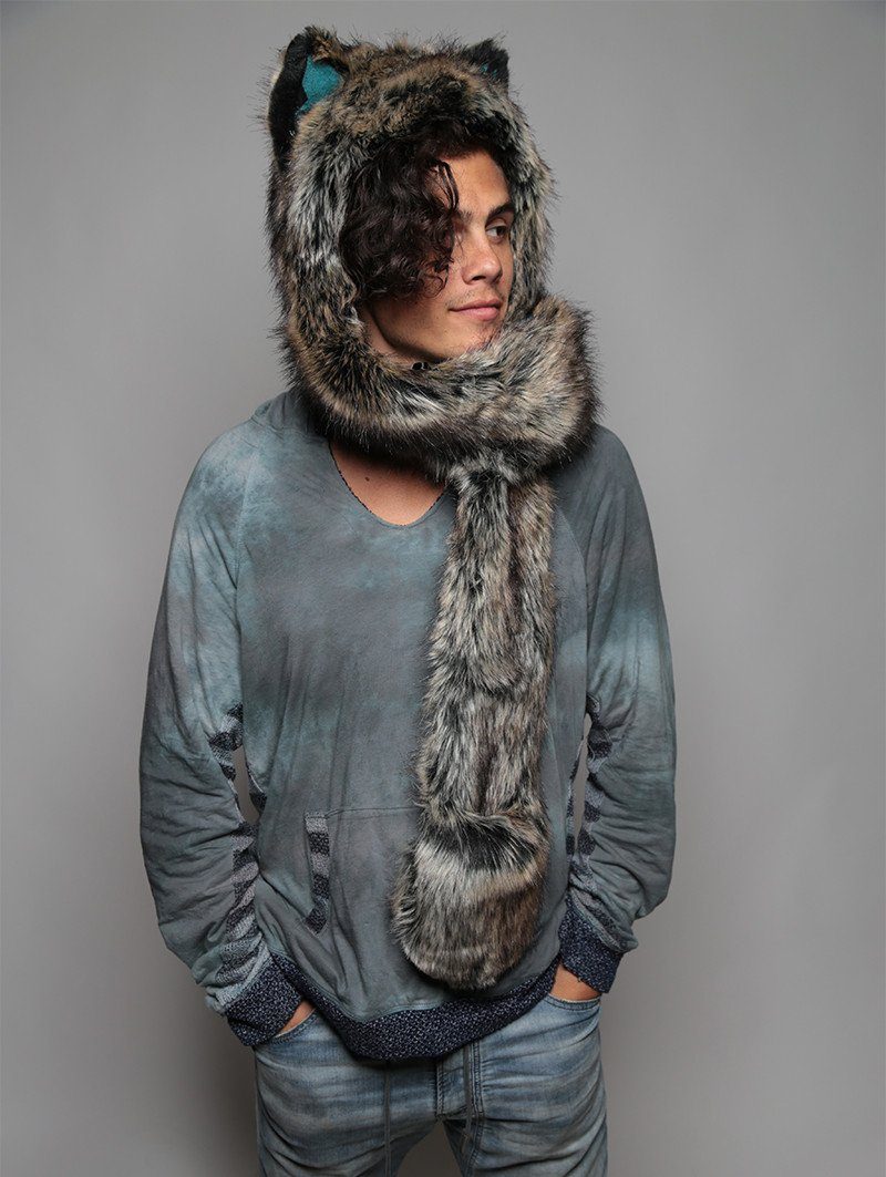 Man wearing Direwolf Italy Collectors Edition faux fur hood, side view 1