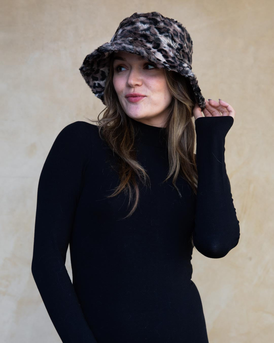 Bobcat Faux Fur Bucket Hat | Women&#39;s