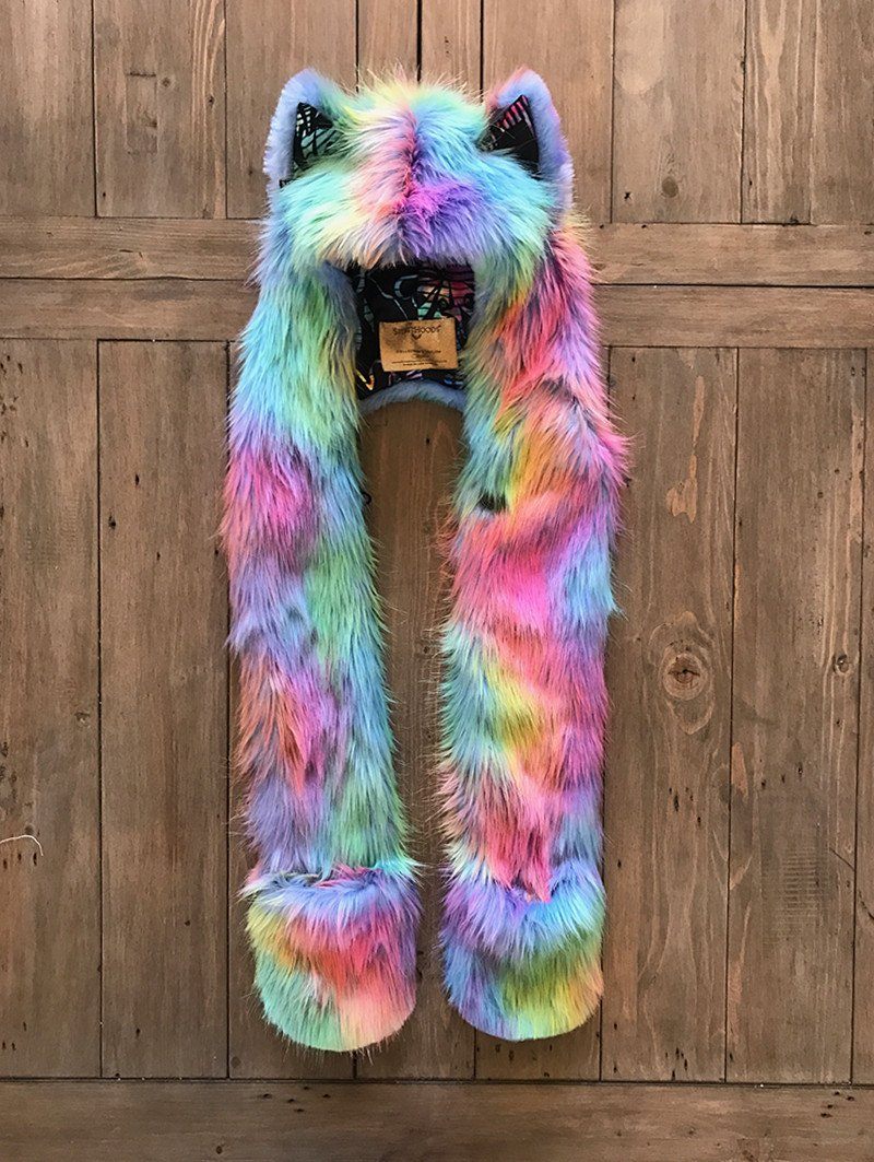 Faux Fur Fair Wolf CE SpiritHood