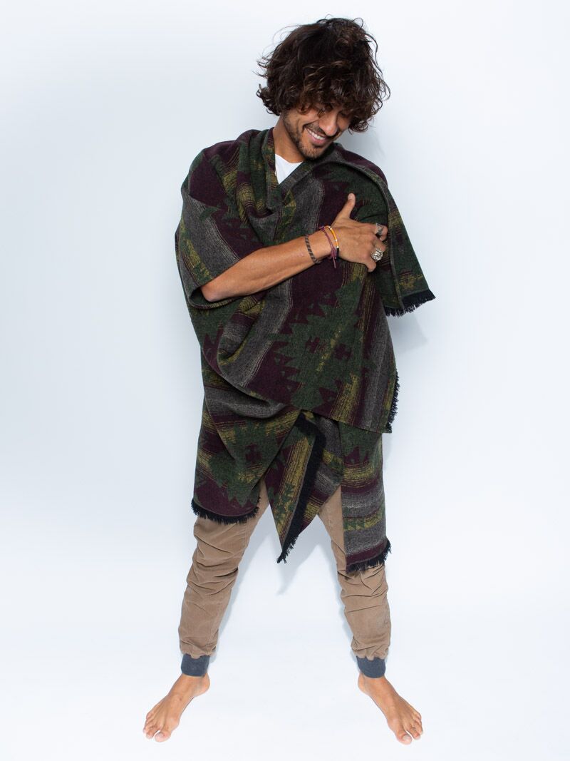 Man wearing Grizzly SpiritHoods Poncho *Unisex*, front view 2
