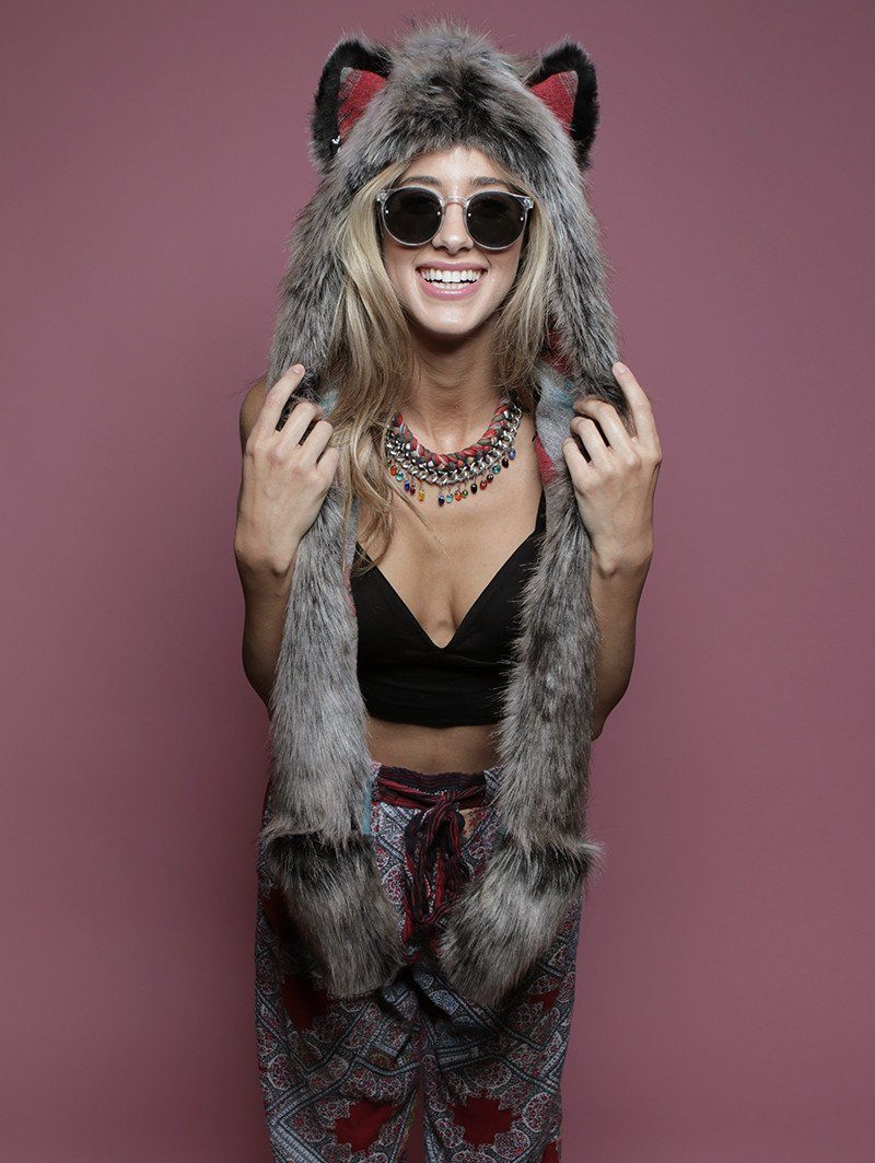 Grey Wolf Italy CE SpiritHood on Female